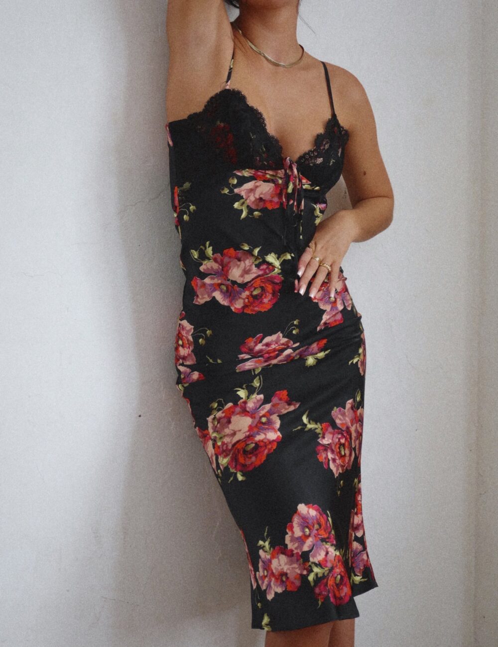 Aria Floral Midi Dress - Image 5